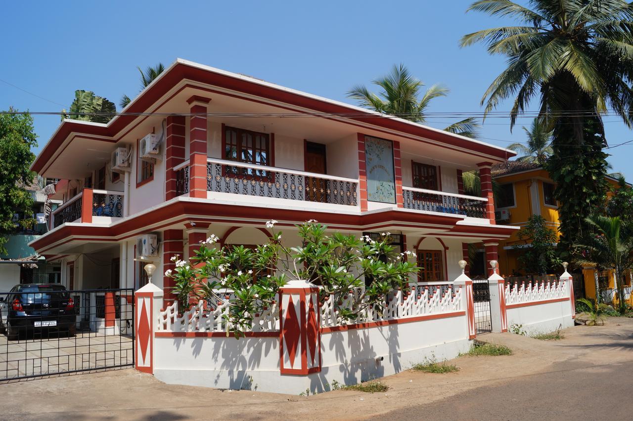Sams Cottage Бенаулим Екстериор снимка